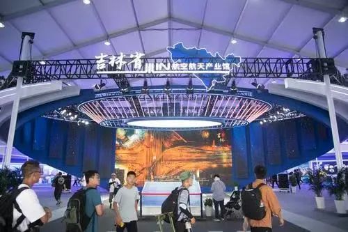 1690422714899871.jpg 640.jpg