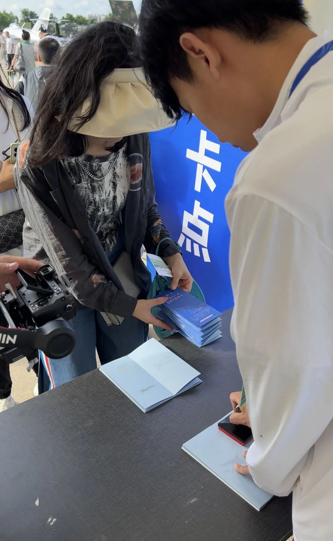 1690423070717282.jpg 640.jpg