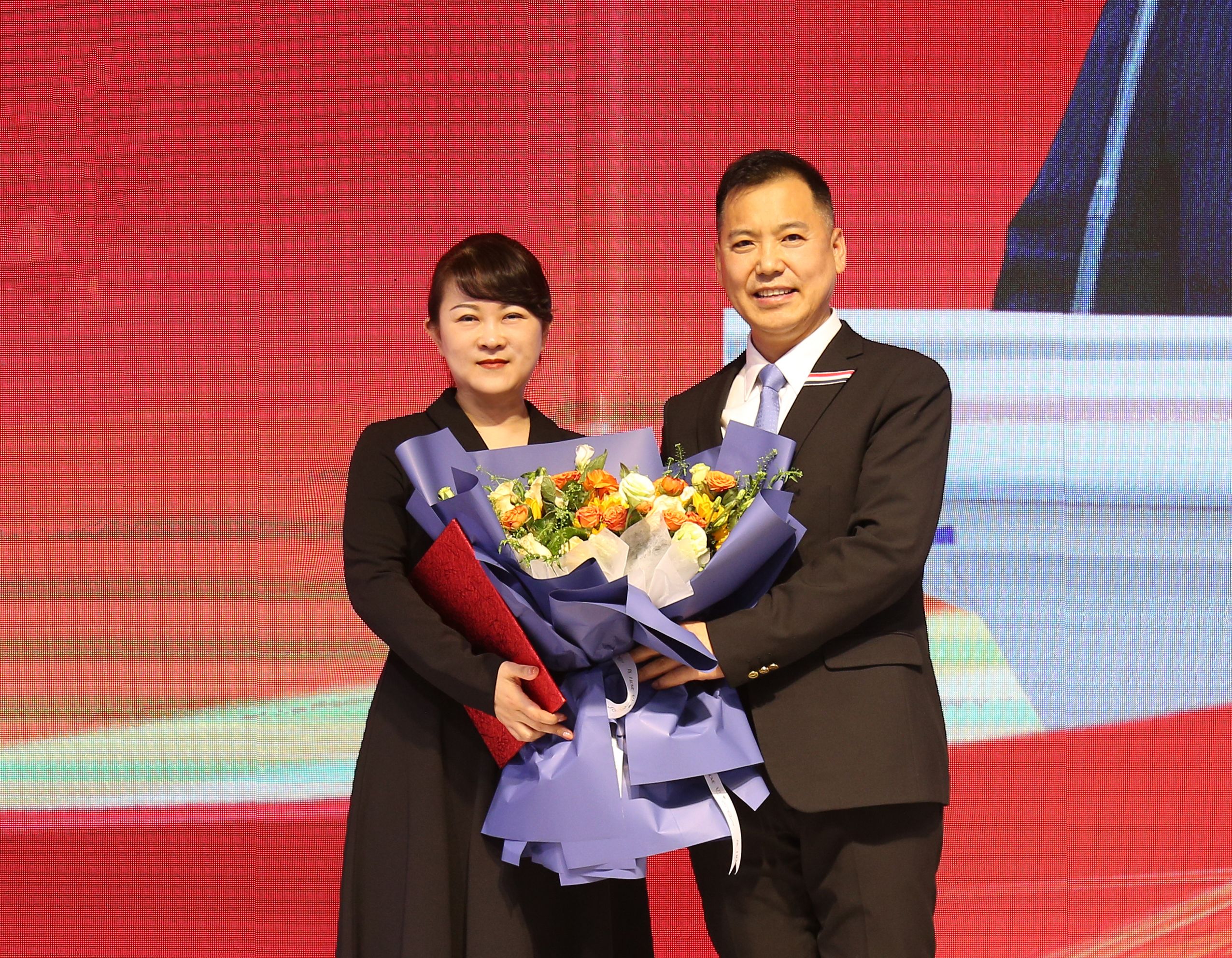 1706842591195499.jpg pixingdaiyue(1).jpg